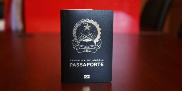 passeporte angola